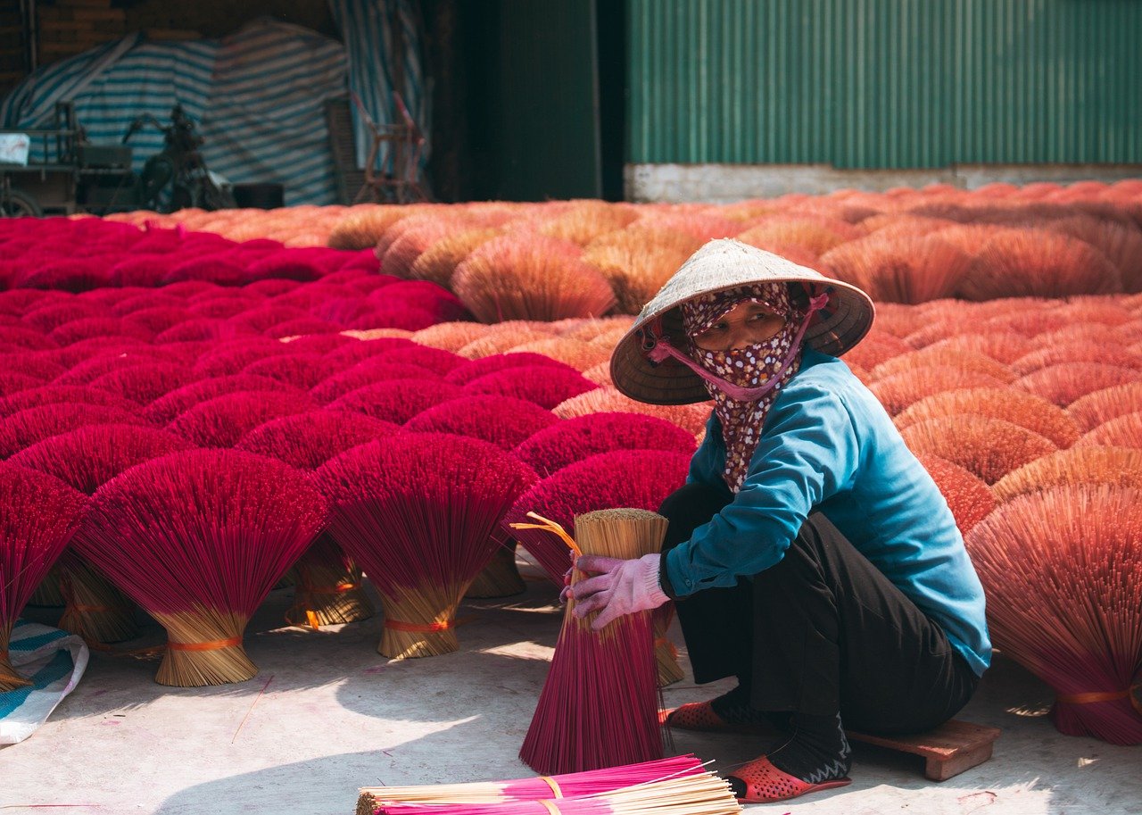 Exploring the Friendly Nature of the Burmese